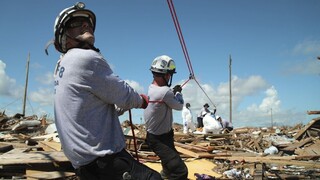 Na Bahamách sú po vyčíňaní Doriana nezvestné tisícky ľudí