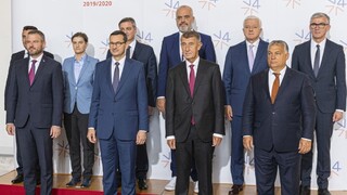 V4 chce privítať v EÚ nové krajiny, podporí prístupové rokovania