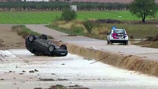 Španielsko postihli záplavy, viaceré školy sú zatvorené