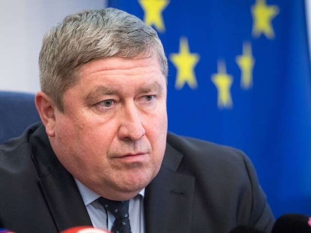 Kováčik mal pravidelne komunikovať s Bödörom, stretnutia poprel