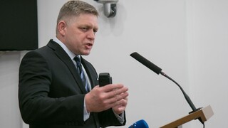 Sme svedkami sociálnej žne, hovorí Fico po schválení zákonov