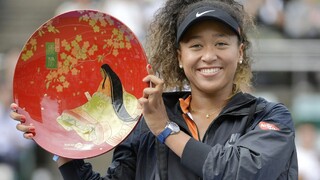 Osaková zvíťazila na turnaji WTA, Pavľučenkovú hladko porazila