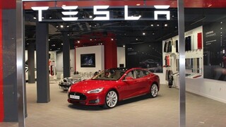 Tesla zvažuje, že otvorí predajňu na Slovensku