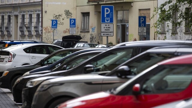 Miestnych zvýhodnia. Bratislavské centrum mení pravidlá parkovania
