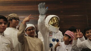 Na ISS dorazili posily, je medzi nimi aj kozmonaut z Emirátov