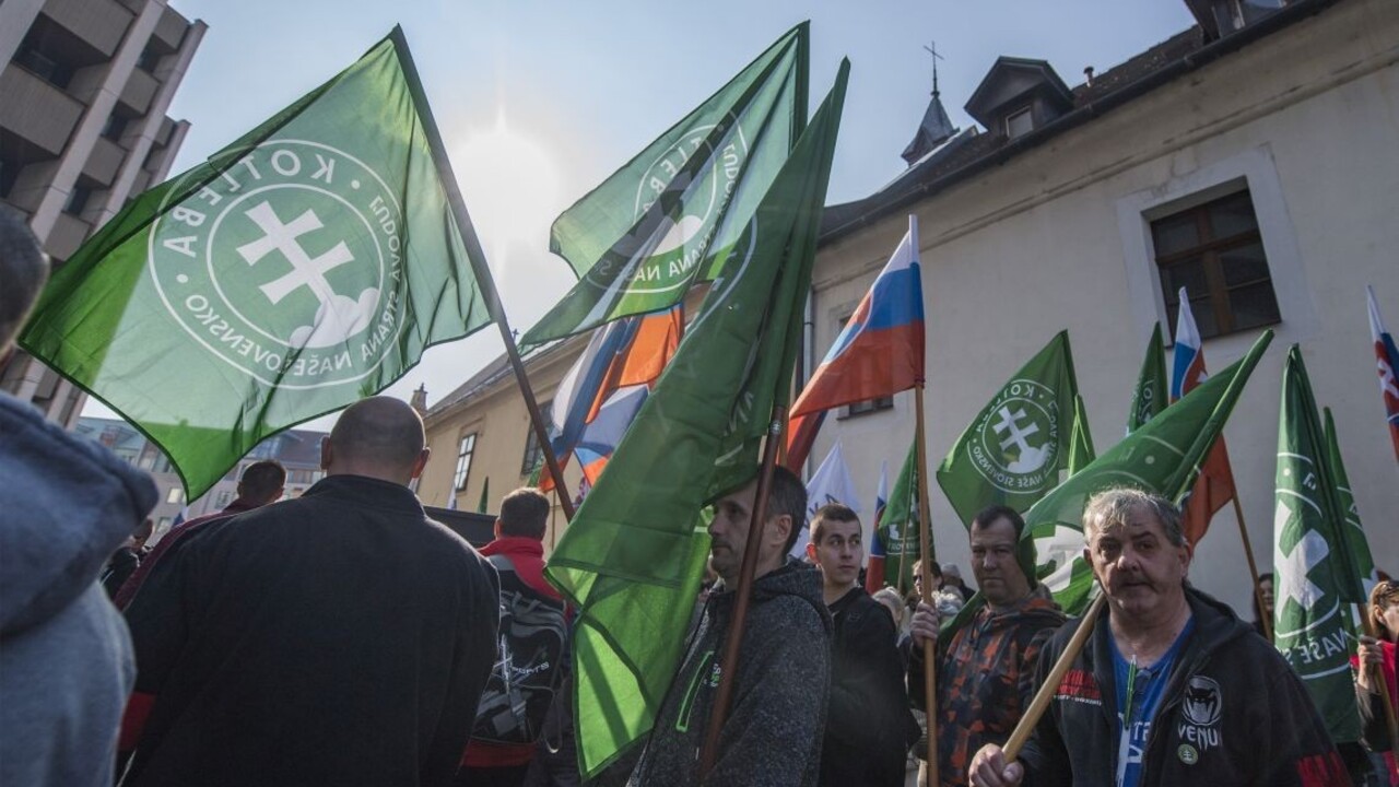 Kotlebovci vyhrali, ich zhromaždenie sa môže uskutočniť