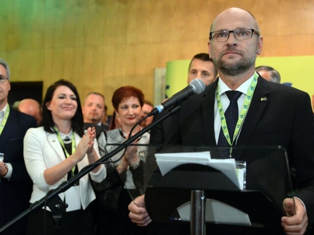 Sulík chce, aby rebeli odišli zo SaS. Sme smutní, reaguje Blahová