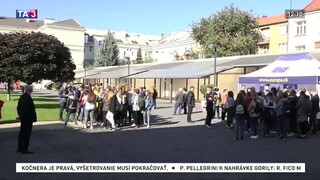 Ústavný súd otvoril svoje brány, navštívili ho tisícky zvedavcov