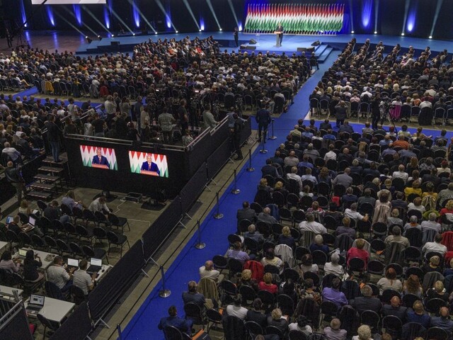 Zjazd maďarskej strany Fidesz opäť zvolil Orbána za predsedu