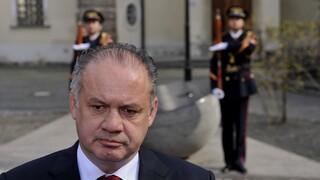 Exprezident Kiska má srdcovú arytmiu, musí ísť na operáciu