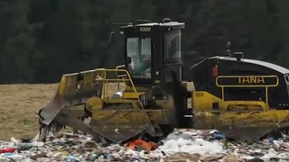 Skládku plánujú rozšíriť, obyvatelia sa búria. Rozhodne rezort