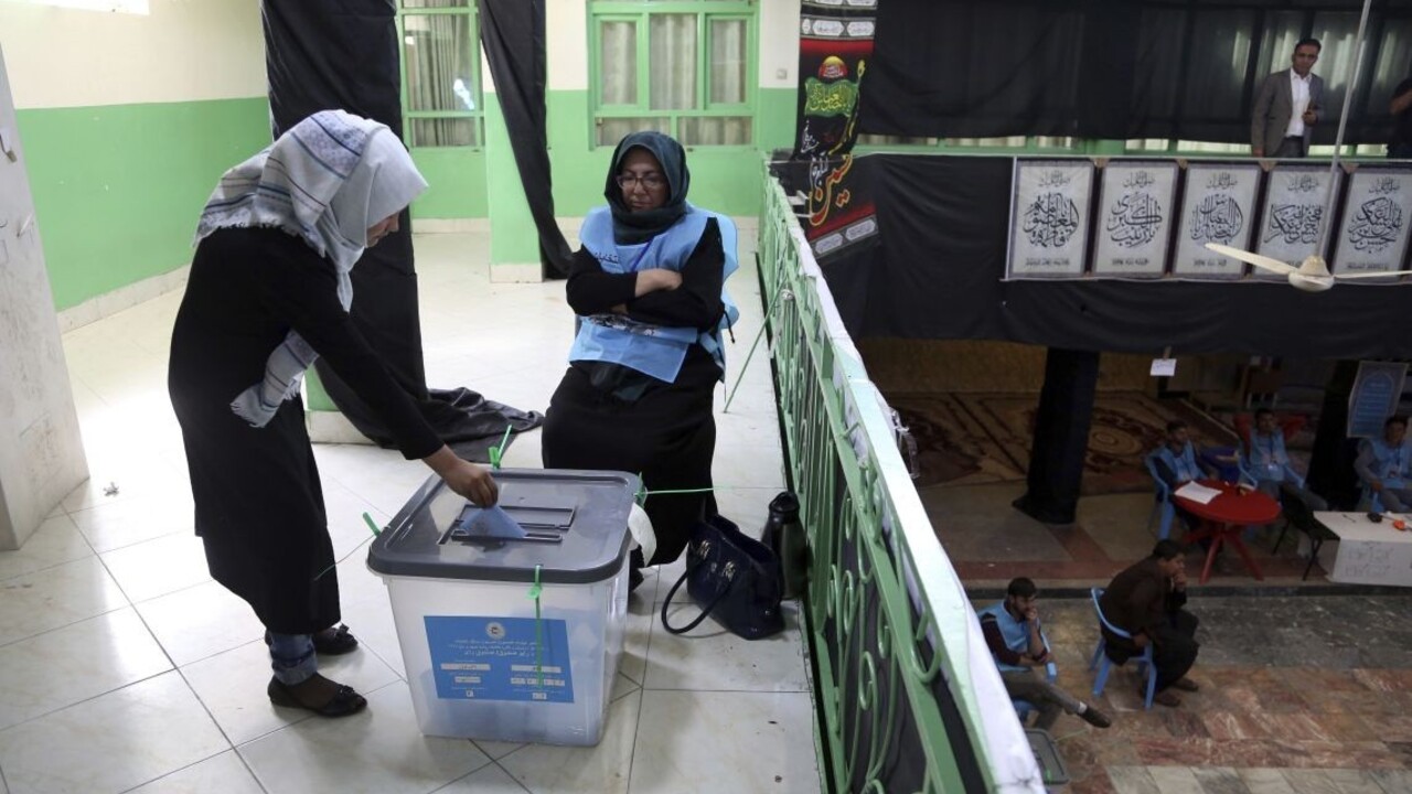 Obaja hlavní afganskí kandidáti na prezidenta tvrdia, že vyhrali