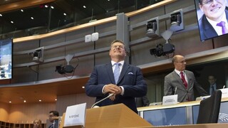 Uspel. Slovenský eurokomisár prešiel náročným vypočúvaním