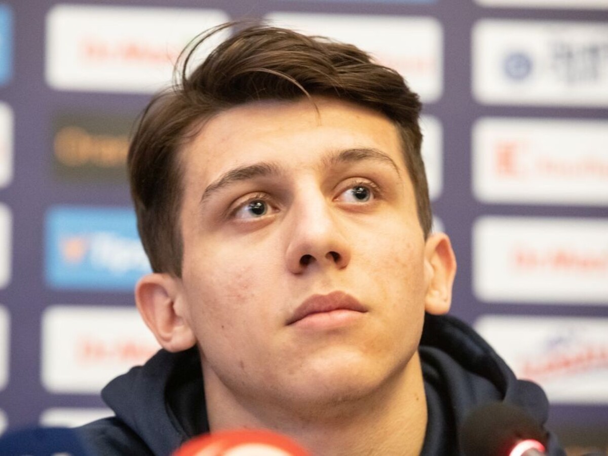 Na štarte NHL je deväť Slovákov. Cehlárik s Daňom neprežili škrty