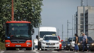 Platy porastú. V dopravnom podniku podpísali kolektívnu zmluvu