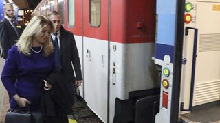 Čaputová nasadla na vlak a zamierila na summit prezidentov