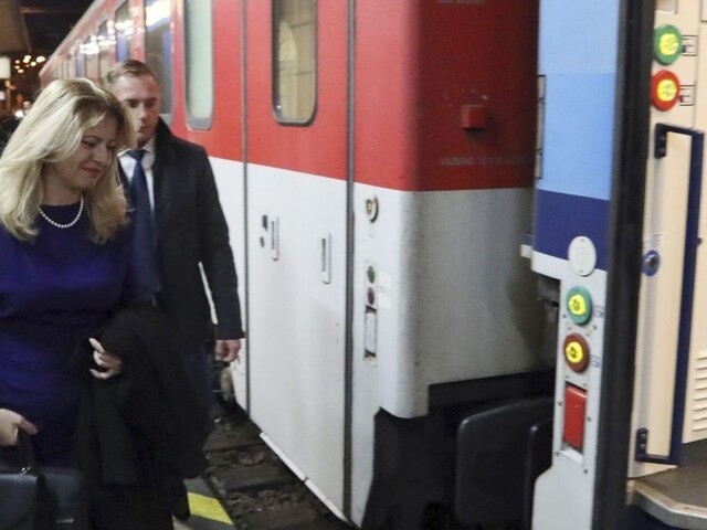 Čaputová nasadla na vlak a zamierila na summit prezidentov