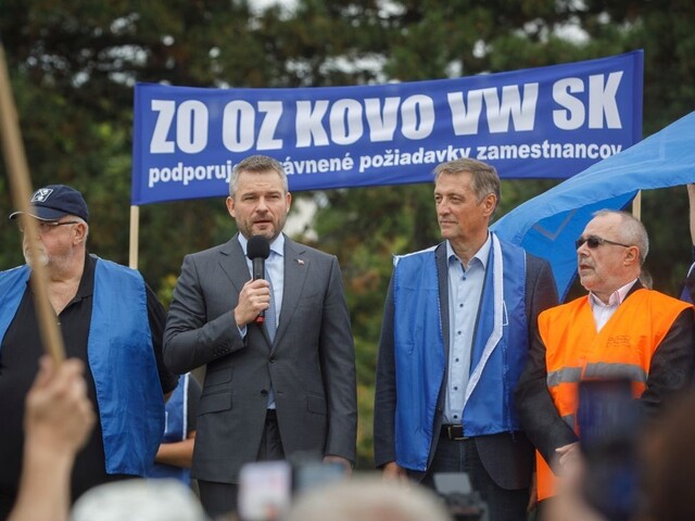 Minimálna mzda neprešla na vláde hladko, prišli stovky odborárov