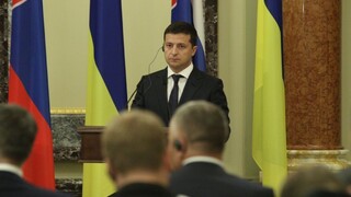 Povstaleckým oblastiam na Ukrajine udelili osobitný štatút
