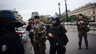 Útočník z Paríža bol IT pracovník. Nedávno konvertoval na islam