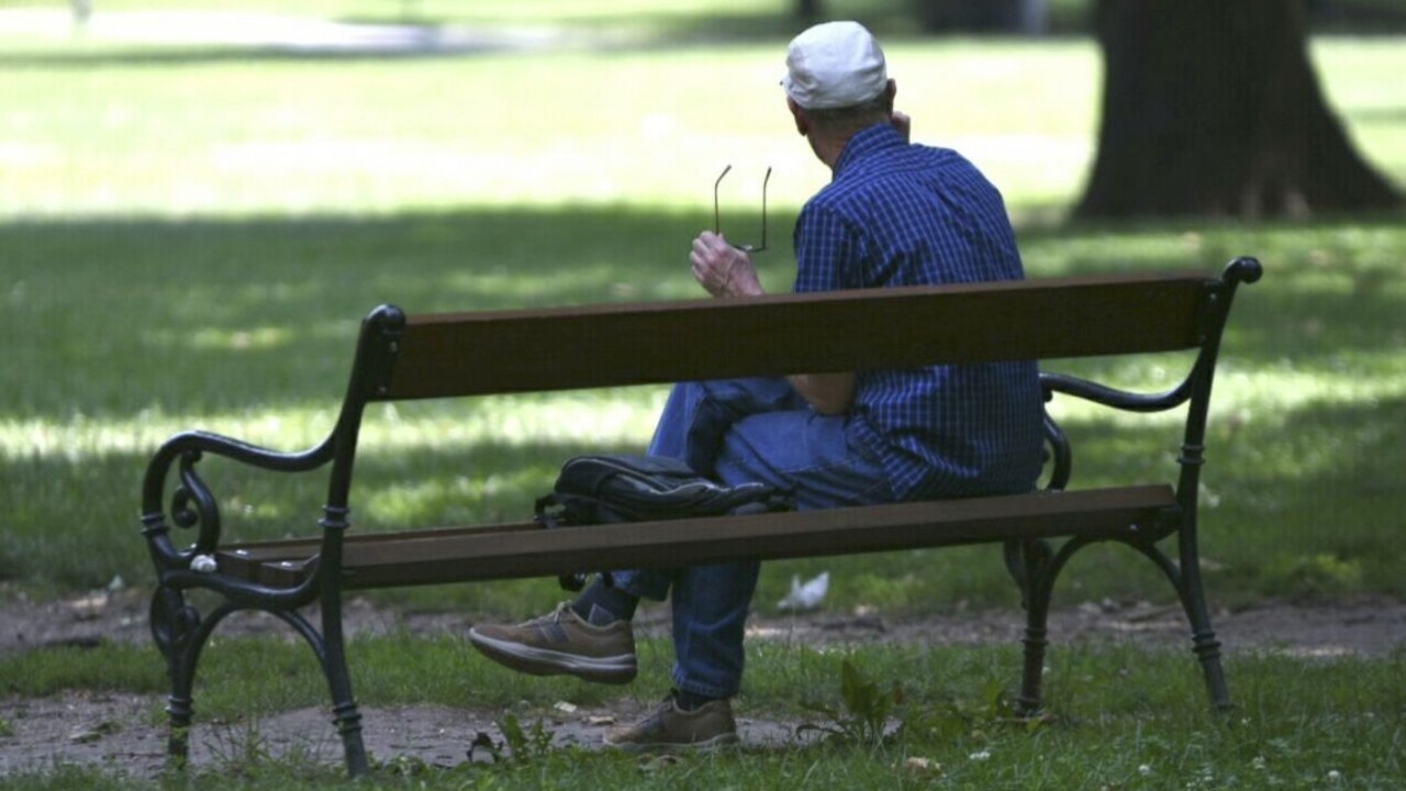 MP kritizuje návrh o minimálnych penziách: Potláča zásluhovosť