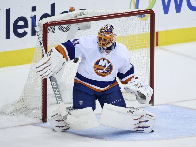 Zámorská NHL pokračuje: Halák nedostal gól, Jurčo asistoval