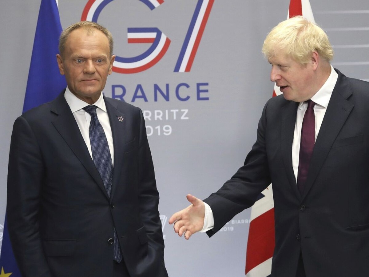 Brexit nie je hlúpa hra. Johnson nahneval šéfa Európskej rady