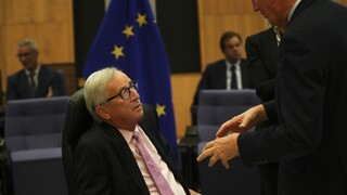Šéf eurokomisie vystúpi pred EP, zhodnotí stav rokovaní o brexite