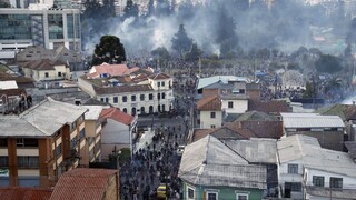 Protesty v Ekvádore silnejú, demonštranti vtrhli do parlamentu