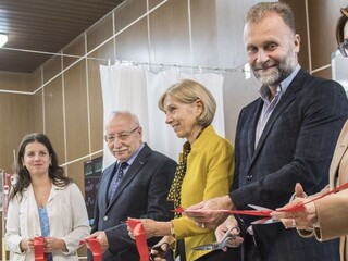Neurochirurgovia a šéf NÚDCH pre spor skladajú svoje funkcie