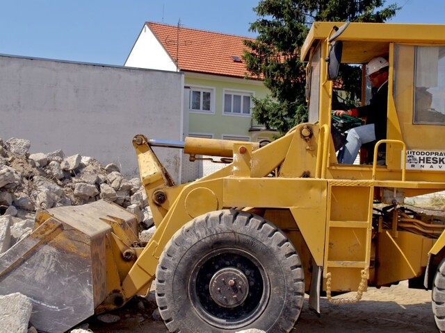 Koniec čiernym stavbám. Rezort dopravy pripravil novinky