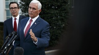 Vykonštruované a nelegitímne, tvrdí Pence o vyšetrovaní Trumpa