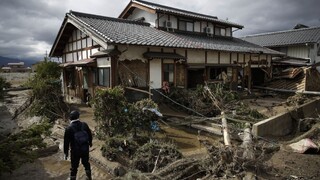 Tajfún spustošil domovy Japoncov, vláda im venuje milióny