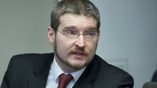 Šteňo mladší prehovoril o odvolaní a spore neurochirurgov