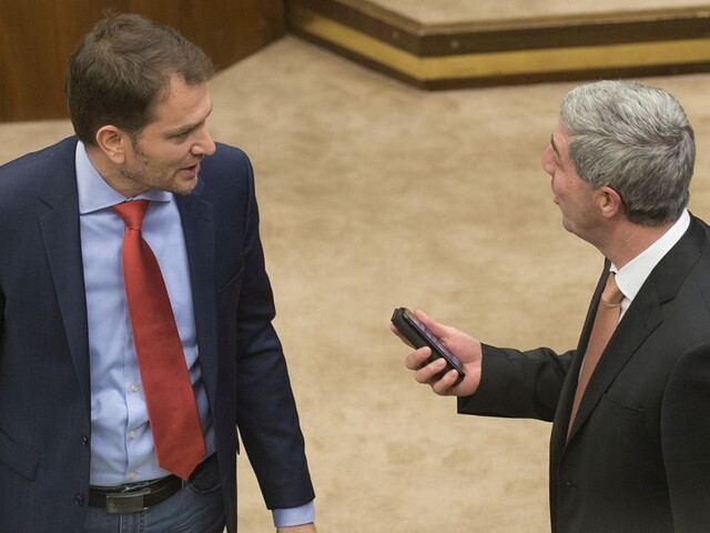 Buďte opatrní, radí Matovič SMK. Obáva sa Bugárovej zrady