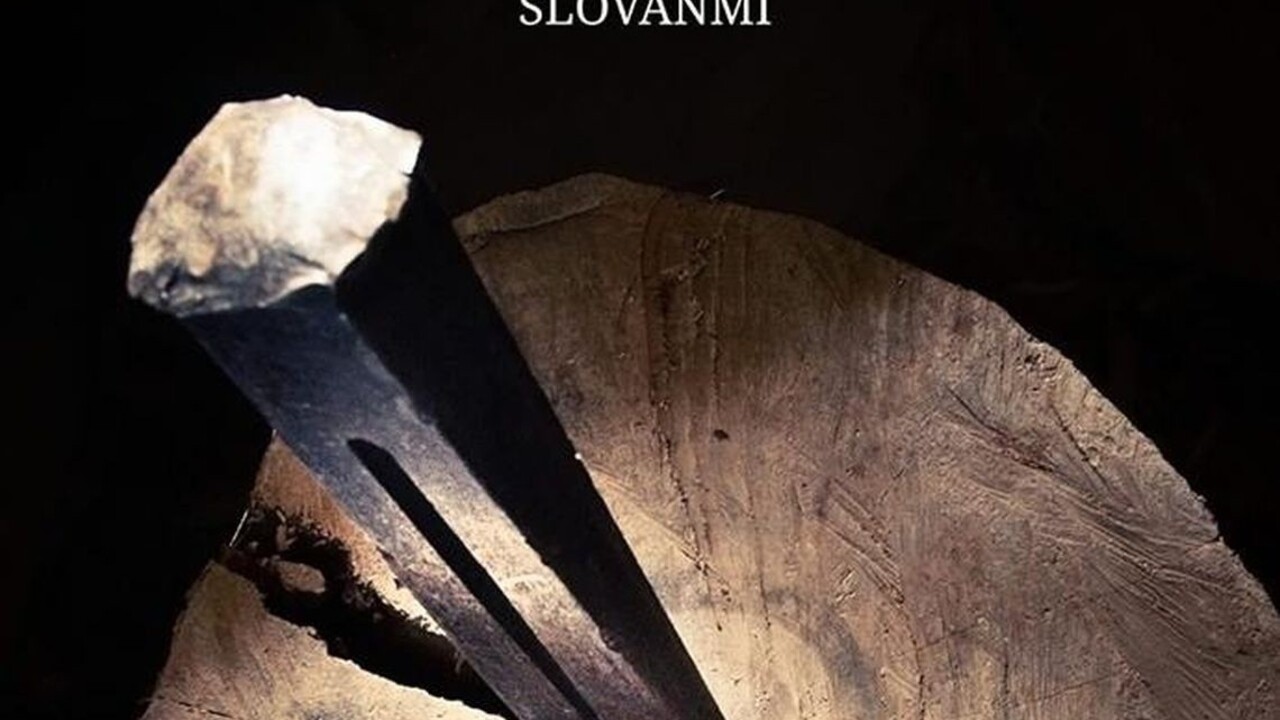 Spis v kauze Rostasa a jeho článku o Židoch má stovky strán