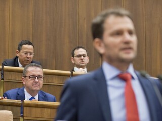 Matovič zverejnil správy s Kočnerom. Varí z vody, reaguje Glváč