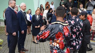 Vláda zasadla v Kežmarku. Milióny pôjdu okresu, na hrad i múzeum