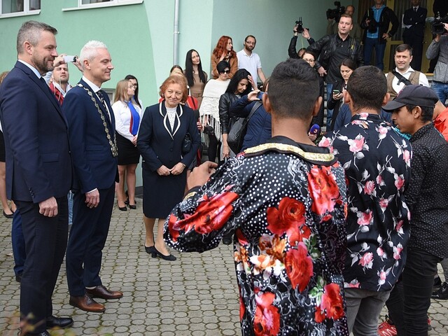 Vláda zasadla v Kežmarku. Milióny pôjdu okresu, na hrad i múzeum