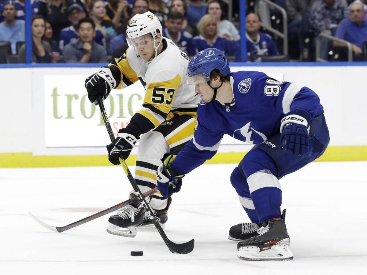 NHL: Černákova Tampa zdolala Pittsburgh. Detroitu sa nedarí