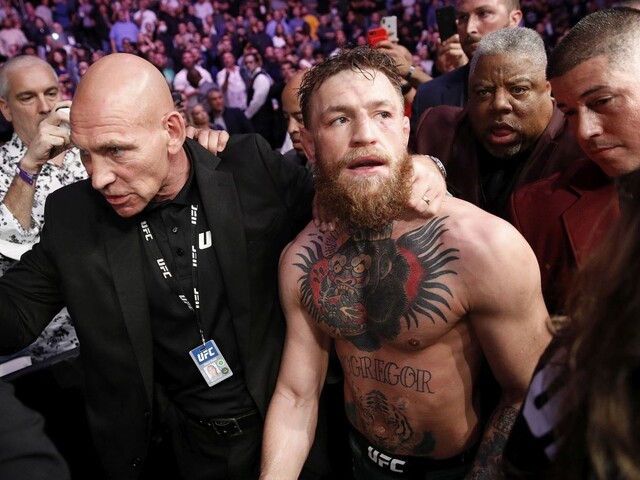 Hviezdny MMA bojovník hlási návrat, McGregor si to rozmyslel