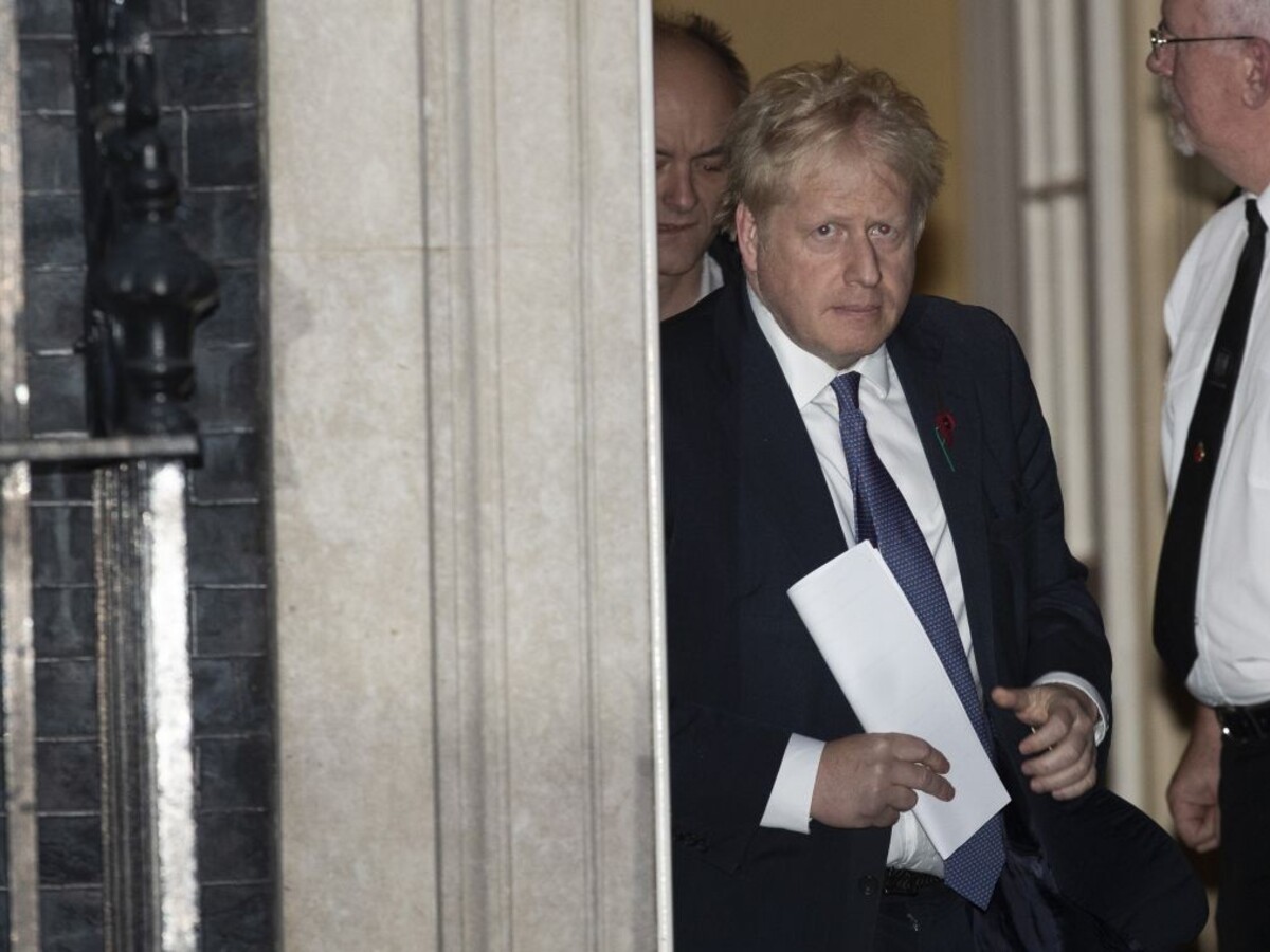 Johnson súhlasil s odkladom. EÚ požiadal, aby bol už posledný