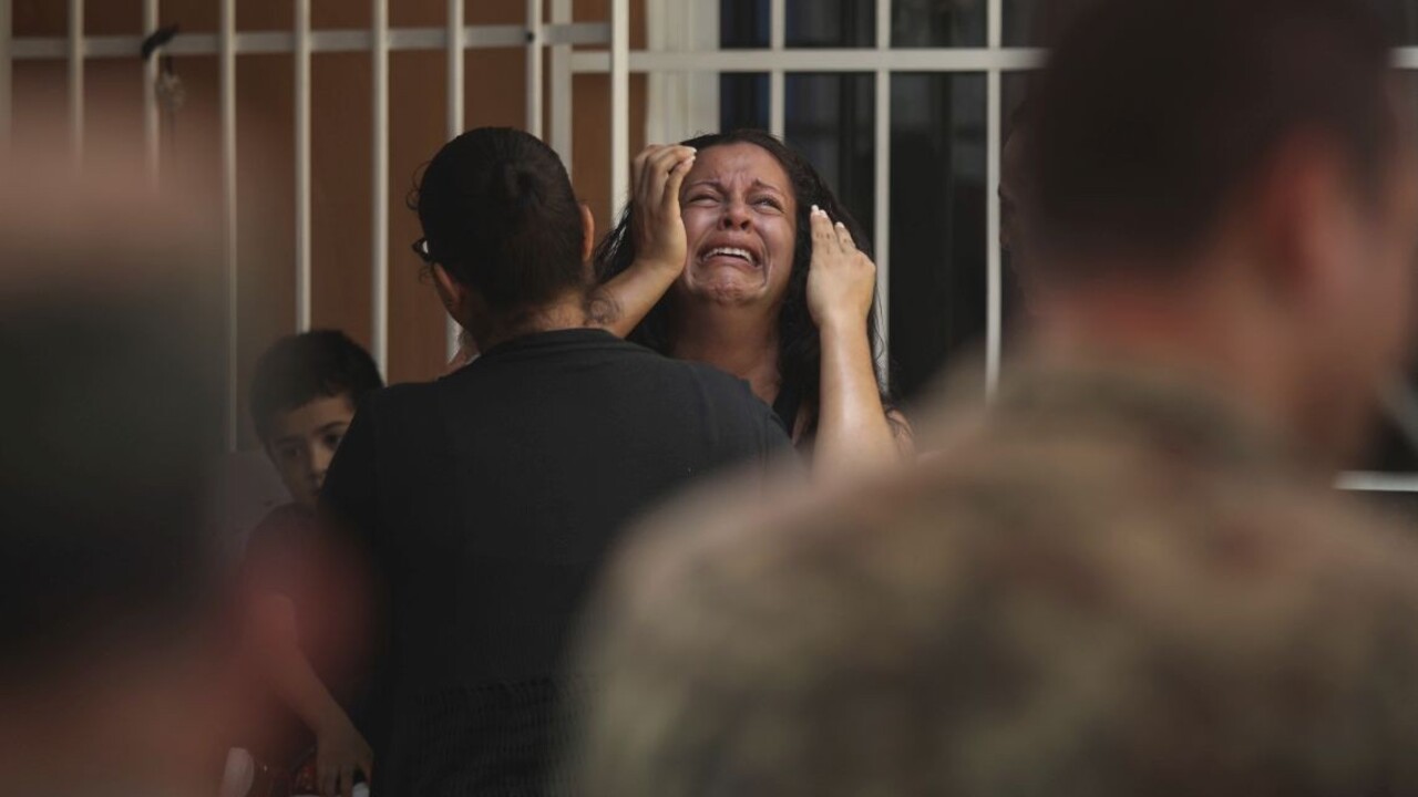 Našli morbídny oltár z desiatok ľudských lebiek, patril gangu