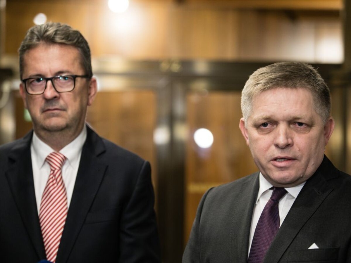 Glváč odíde, ak tak urobia aj Matovič či Budaj. Má podporu Fica