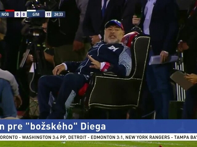 Argentína považuje Maradonu za ikonu, posadili ho na trón