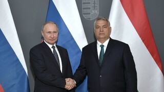 Putin navštívil Maďarsko, je pripravený rokovať o Ukrajine