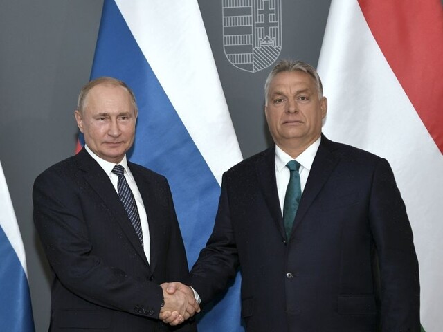 Putin navštívil Maďarsko, je pripravený rokovať o Ukrajine