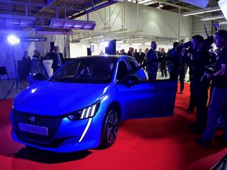 Dve automobilové spoločnosti sa zlučujú, vznikne megakoncern