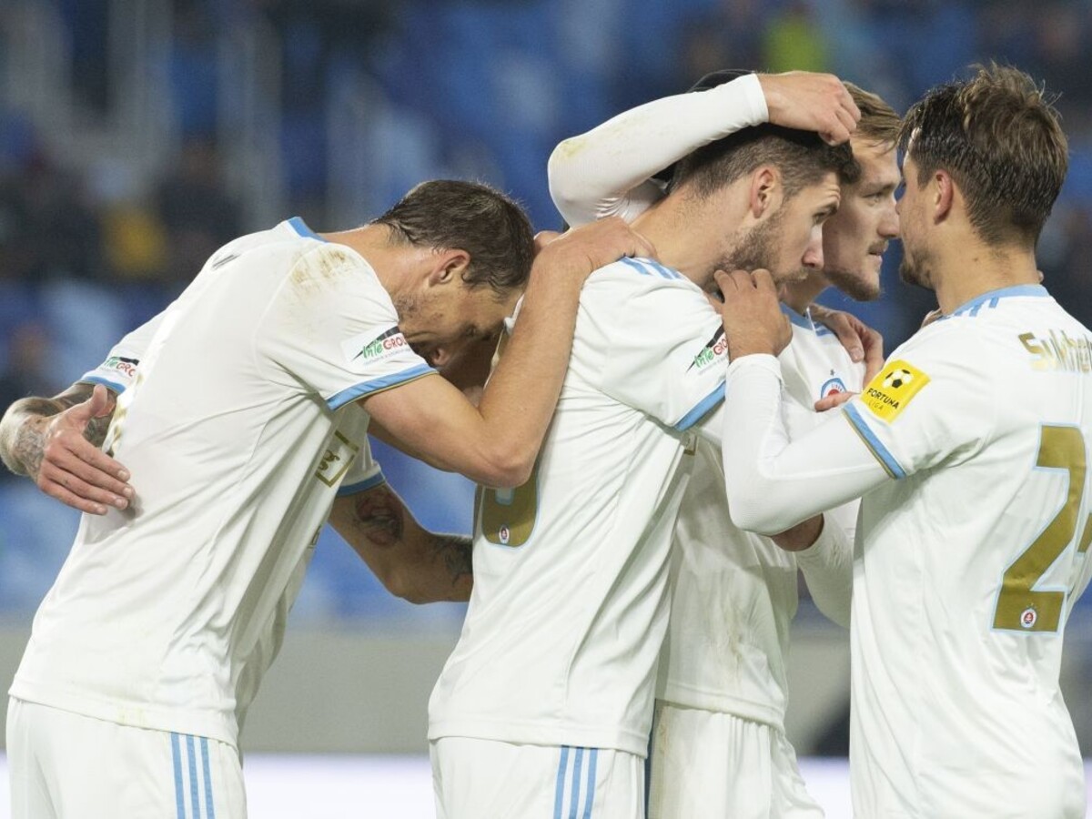 Slovan si upevnil pozíciu lídra, zdolal Senicu a má náskok