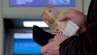 Zdierajú ľudí, tvrdí Fico o bankách. Predstavil protiopatrenie
